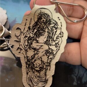 Handcrafted Leather Keychain with Artistic Design